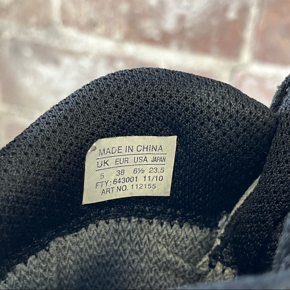 Saloman Women’s Quest 5D GTX Hiking Boots Sz 6.5 (112155) - Picture 6 of 9